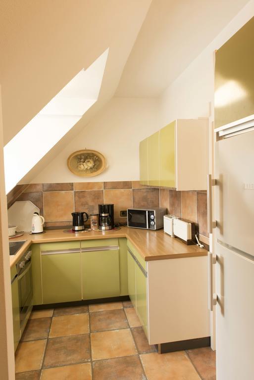 Ferienwohnung Burg Eltz ทรัยส์-คาร์เดิน ห้อง รูปภาพ